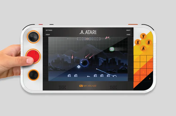 Atari Gamestation Go: Este Portátil RETRÔ Está Finalmente na Pré-Venda!
